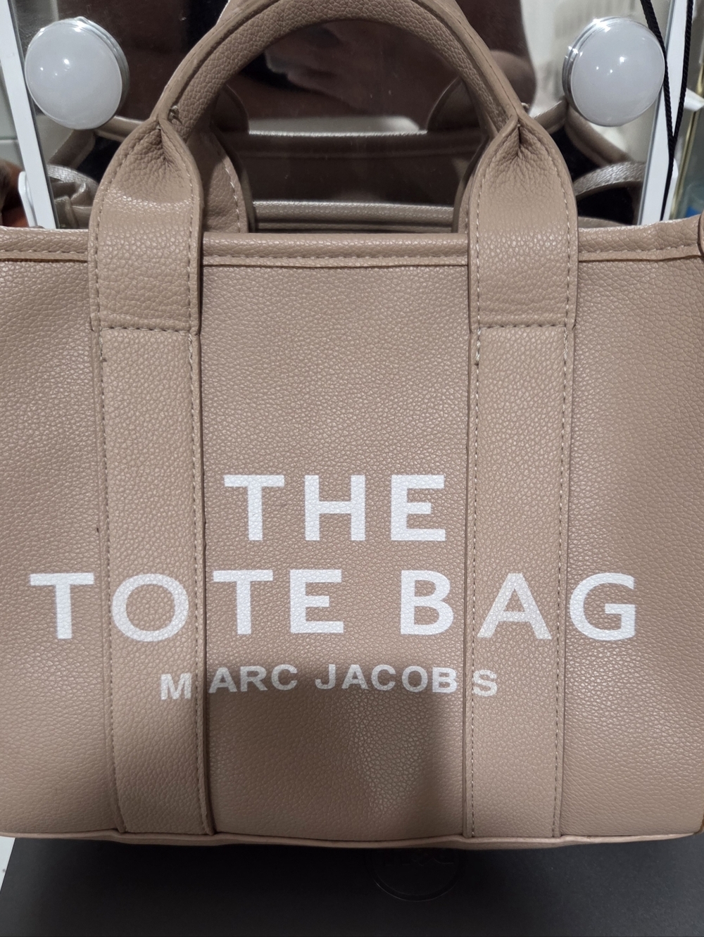 Marc Jacobs The Tote Bag in Taupe
